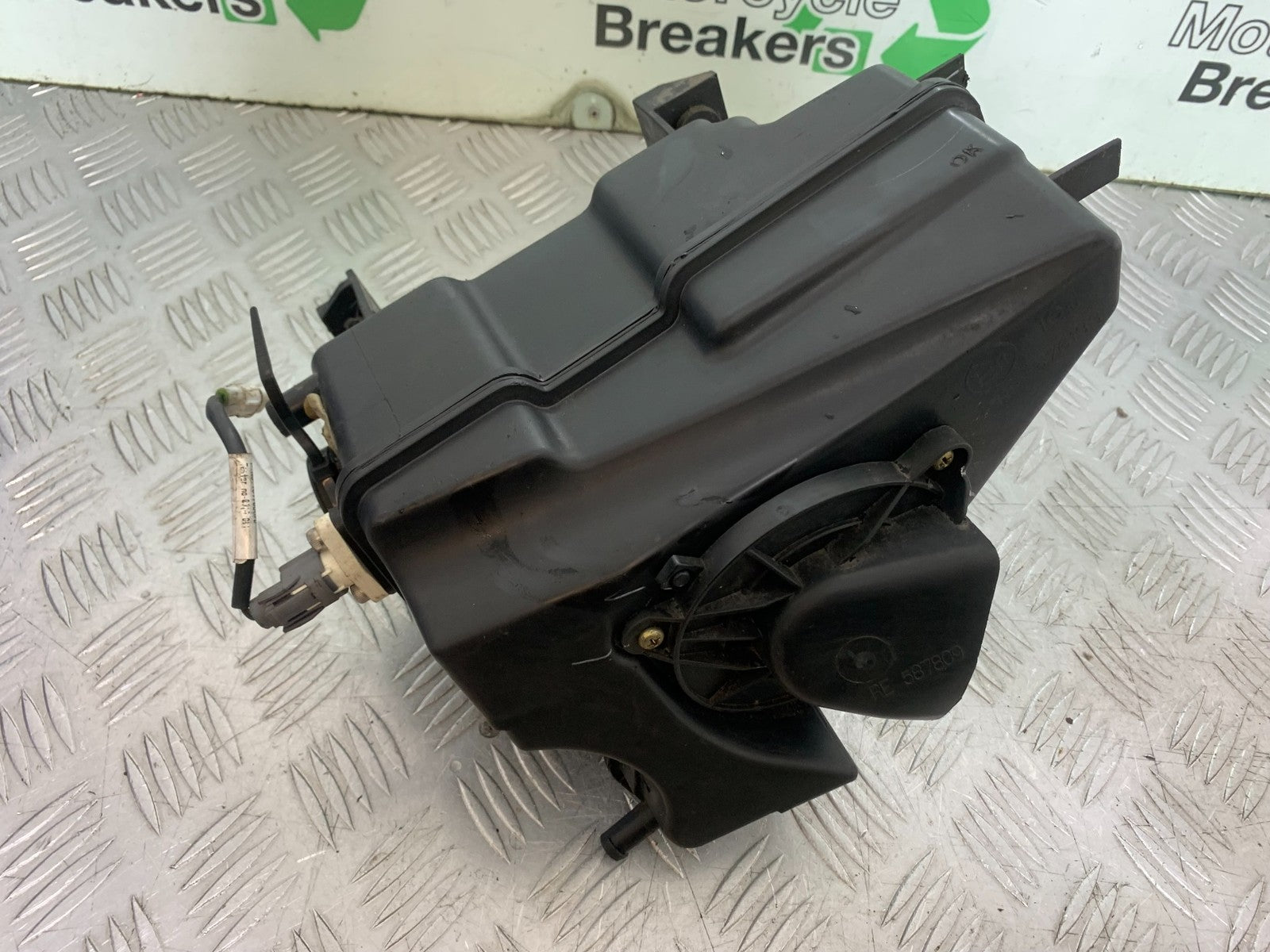 ROYAL ENFIELD HIMALAYAN 411 AIRBOX  YEAR 2018-2023 (CMB1279)