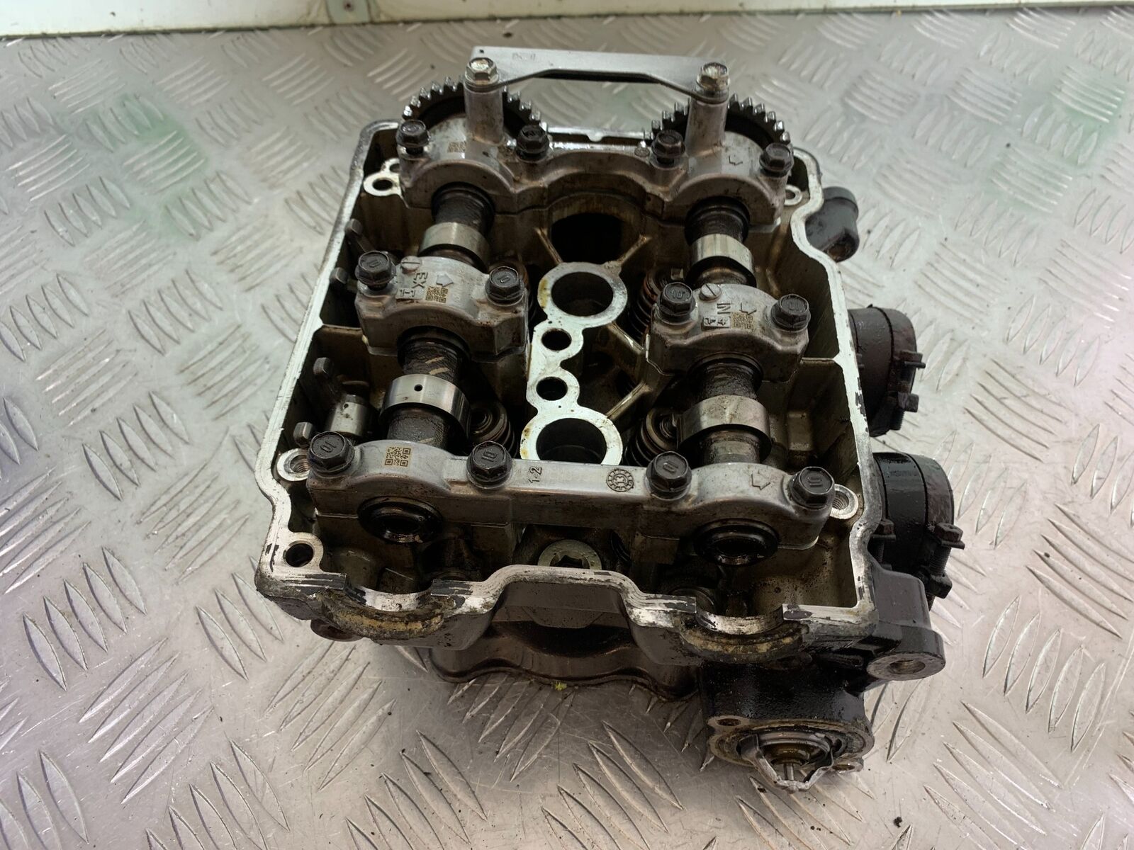 HONDA CBR500R CBR 500 R CYLINDER HEAD AND CAMS  YEAR 2012-16 (CMB1048)