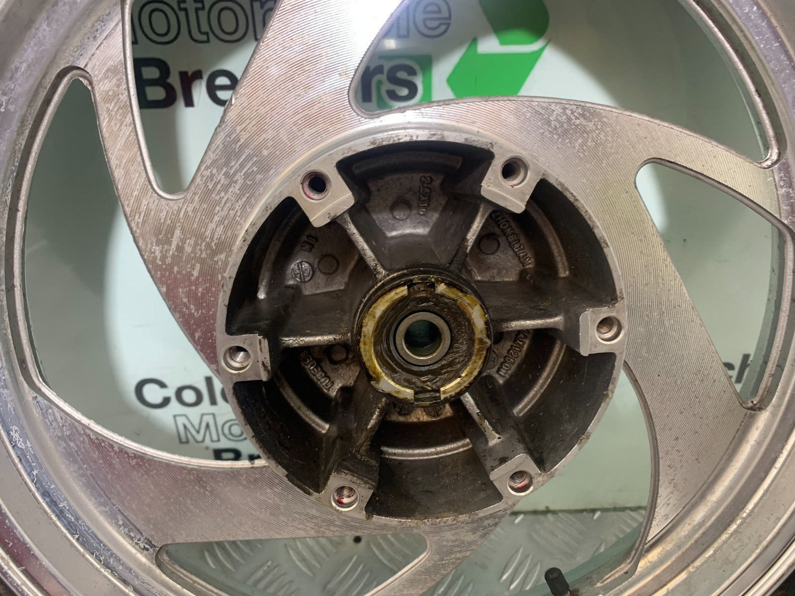 PIONEER NEVADA XF125 FRONT WHEEL YEAR 2009 (CMB1214)