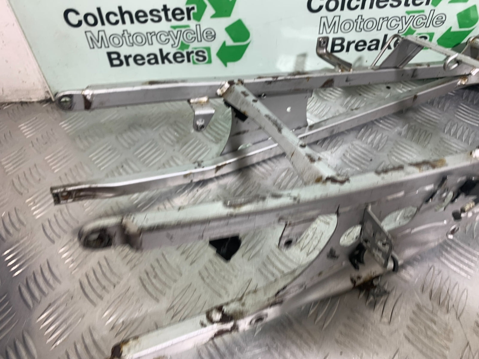 HONDA VFR750 VFR 750 REAR SUBFRAME   YEAR 1994-1997 (CMB1156)