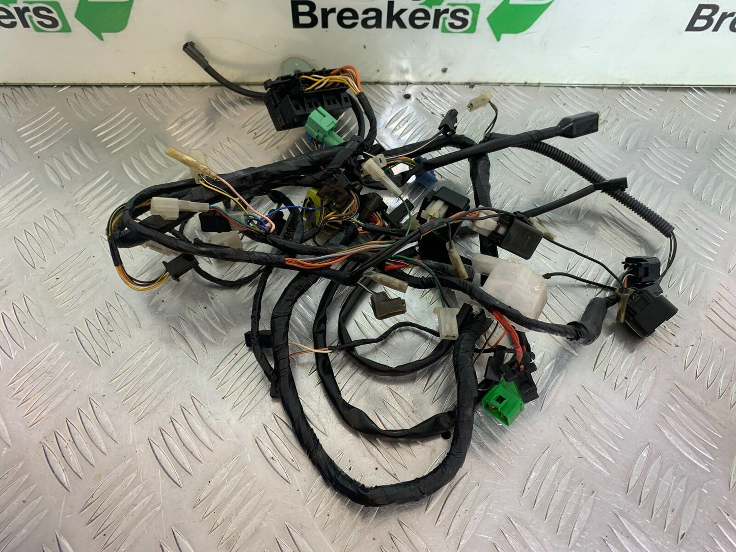 SUZUKI RF900 RF 900 WIRING LOOM YEAR 1994-1999 (CMB1020)