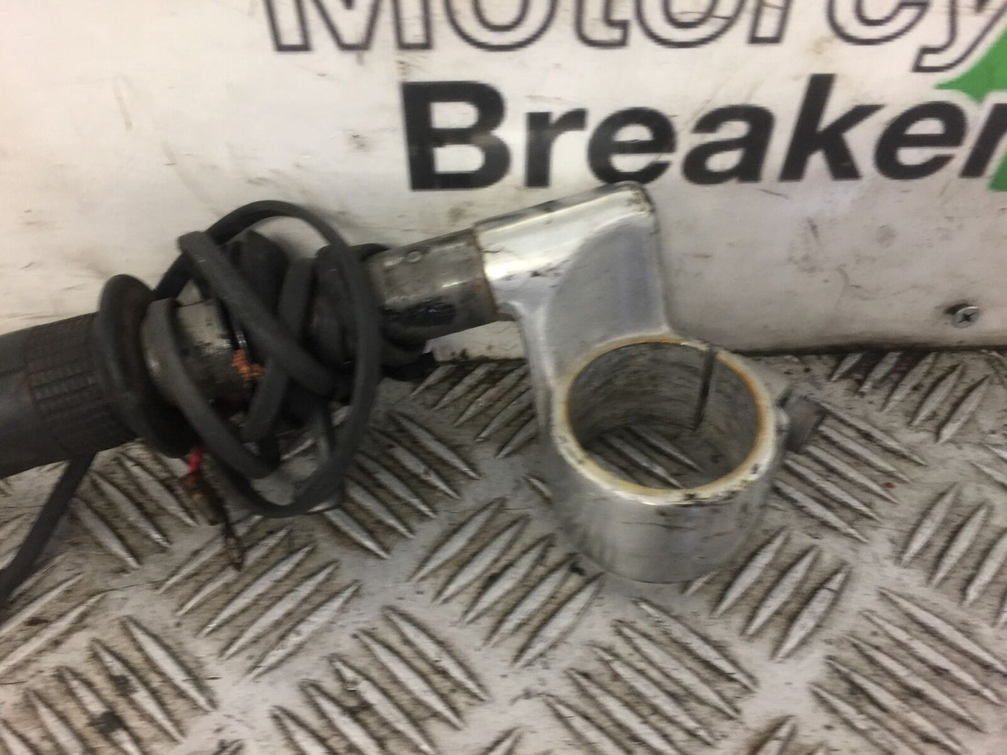 HONDA CBR1100 CBR 1100 BLACKBIRD LEFT BAR  YEAR 1998 (CARBED) STOCK 442
