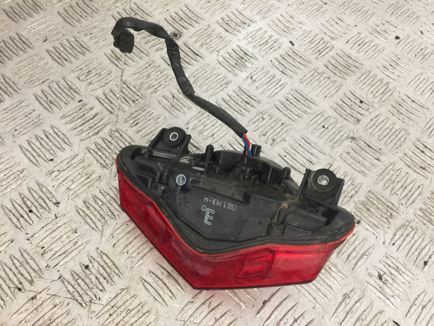KAWASAKI ER6 N REAR LIGHT YEAR 2012-2016 (STOCK 750)