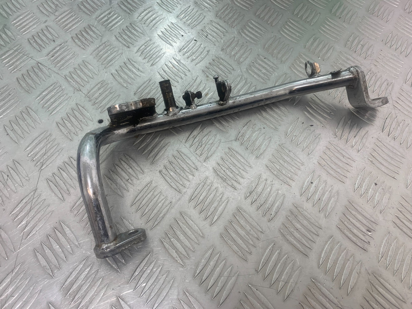 YAMAHA XV535 XV 535 VIRAGO RIGHT HANGER  YEAR 1994-02 (CMB1139)