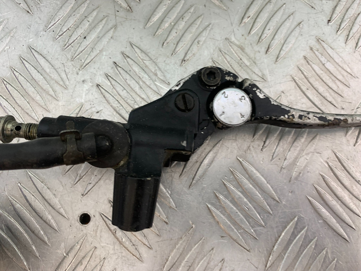 TRIUMPH T509 SPEED TRIPLE FRONT MASTER CYLINDER YEAR 1997-1998 (CMB1144)
