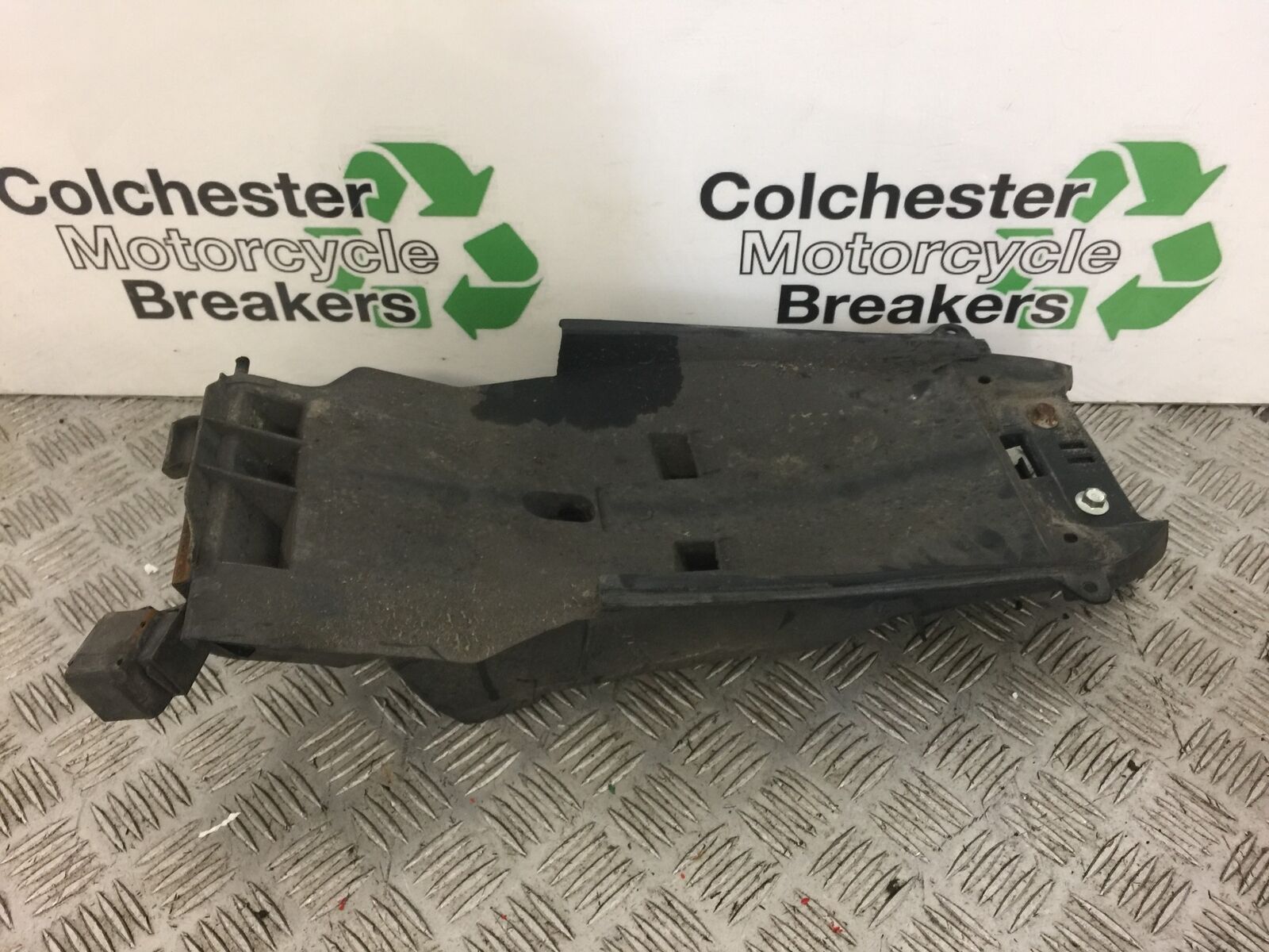 HONDA CBR125 CBR 125 UNDERTRAY  YEAR 2011-2017