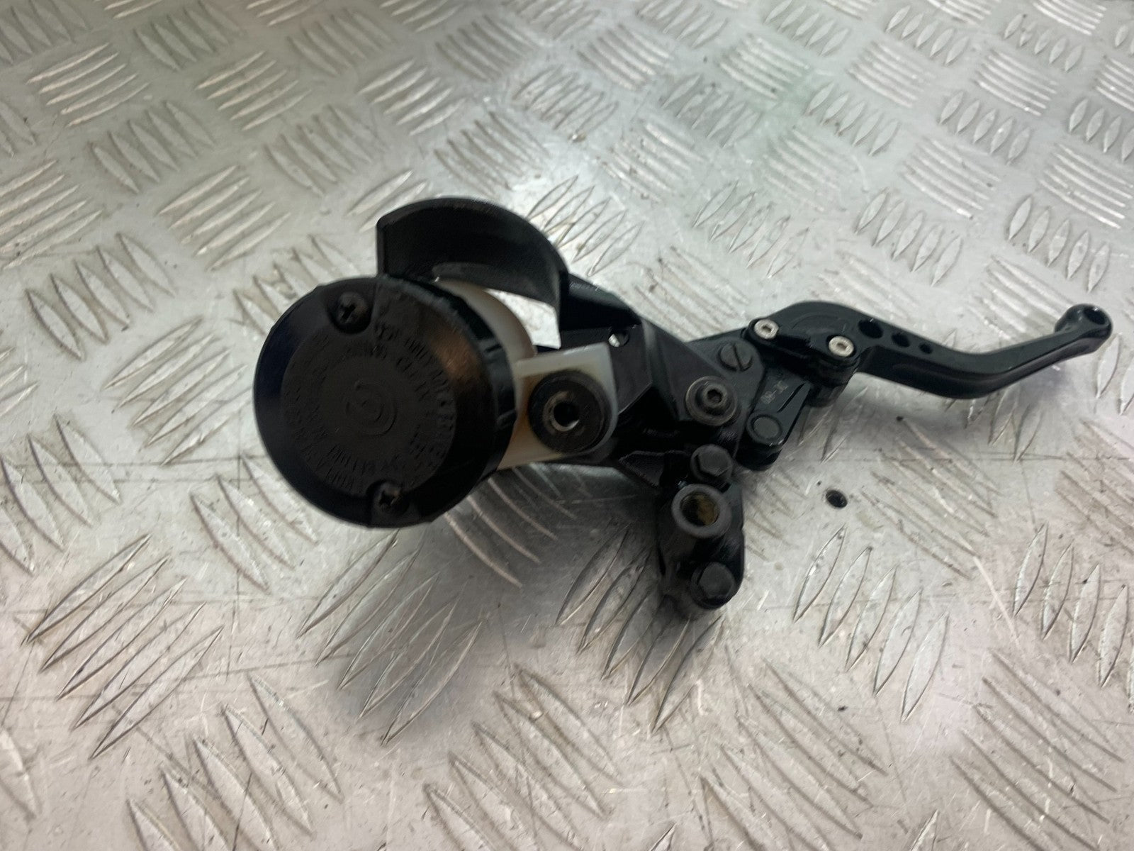 APRILIA TUONO 1000 V4 FRONT BRAKE MASTER CYLINDER  YEAR 2013-2014 (CMB1239)