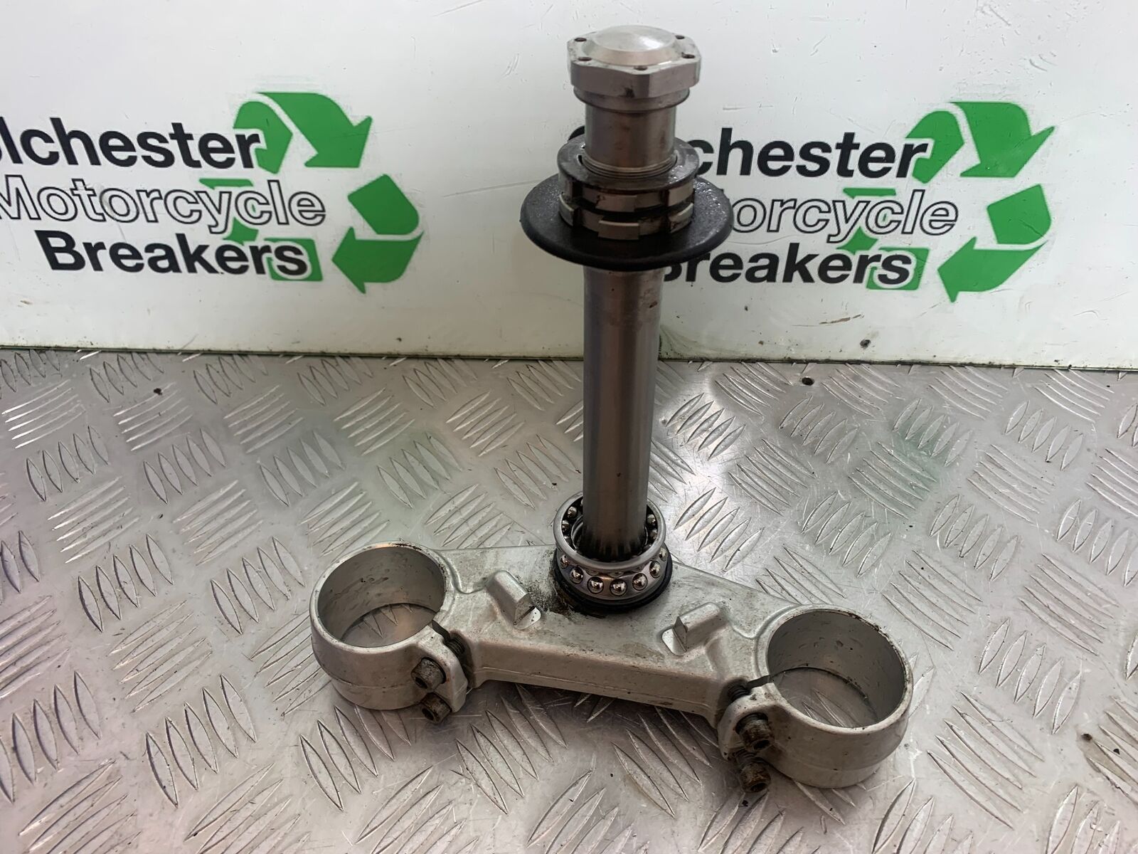 TRIUMPH TIGER 800 BOTTOM YOKE  YEAR 2011-2014 (CMB1113)