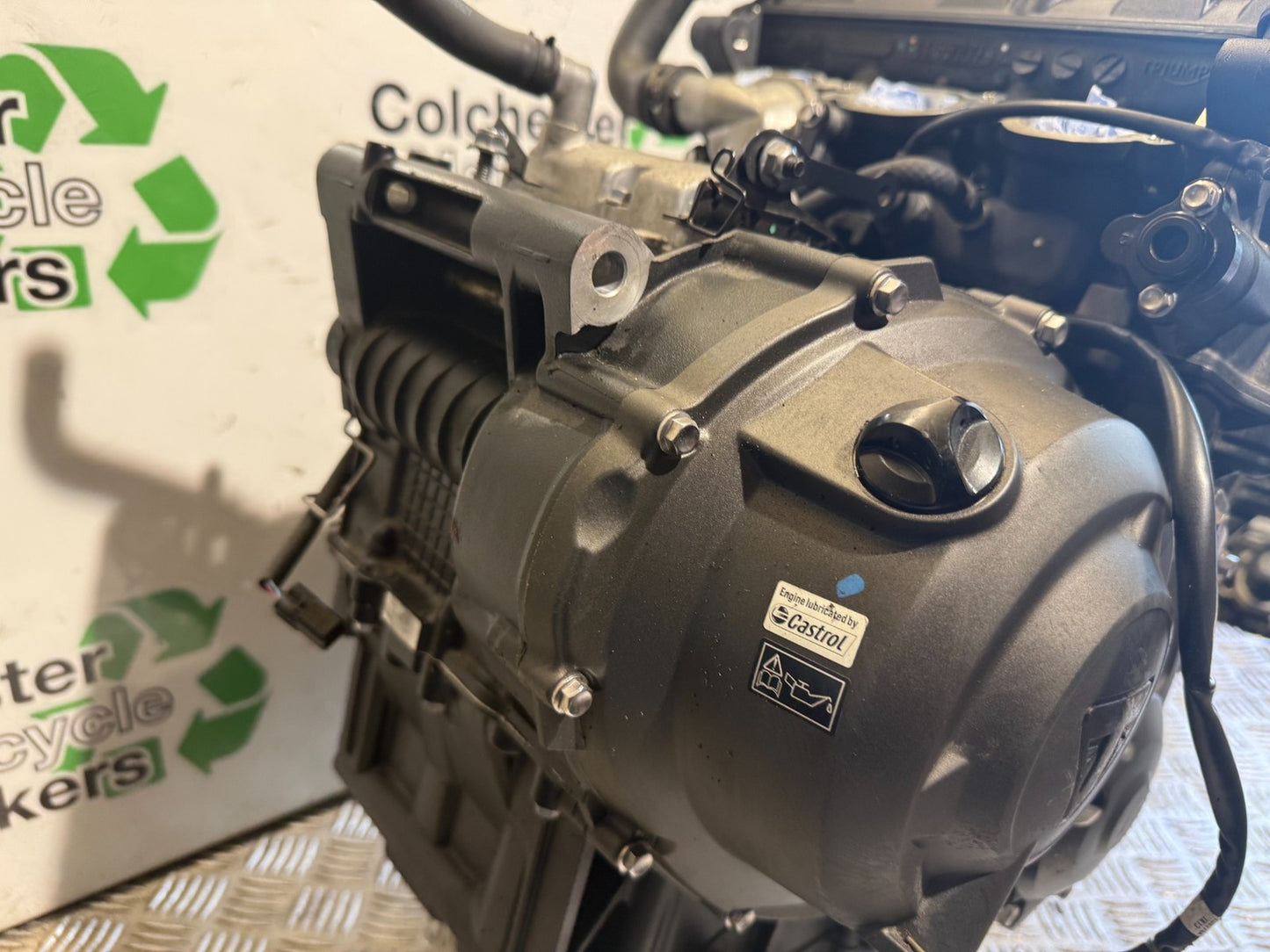 TRIUMPH TRIDENT 660 ENGINE YEAR 2021-2024 (CMB1295) - ONLY 2,700 MILES!