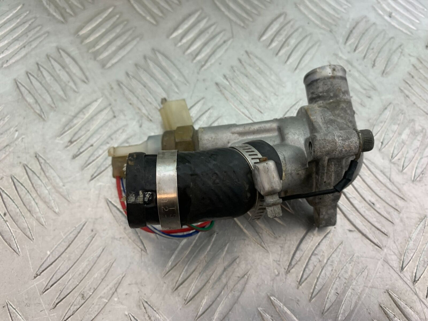 YAMAHA YZF600 YZF 600 THUNDERCAT THERMOSTAT  1996-2003 (CMB1105)
