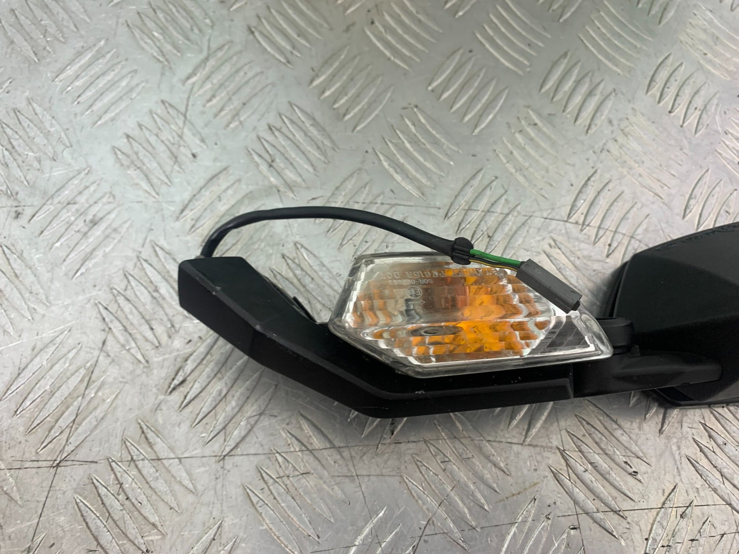 KAWASAKI ZX10R ZX10 R RIGHT MIRROR  2008-2010 (CMB1206)