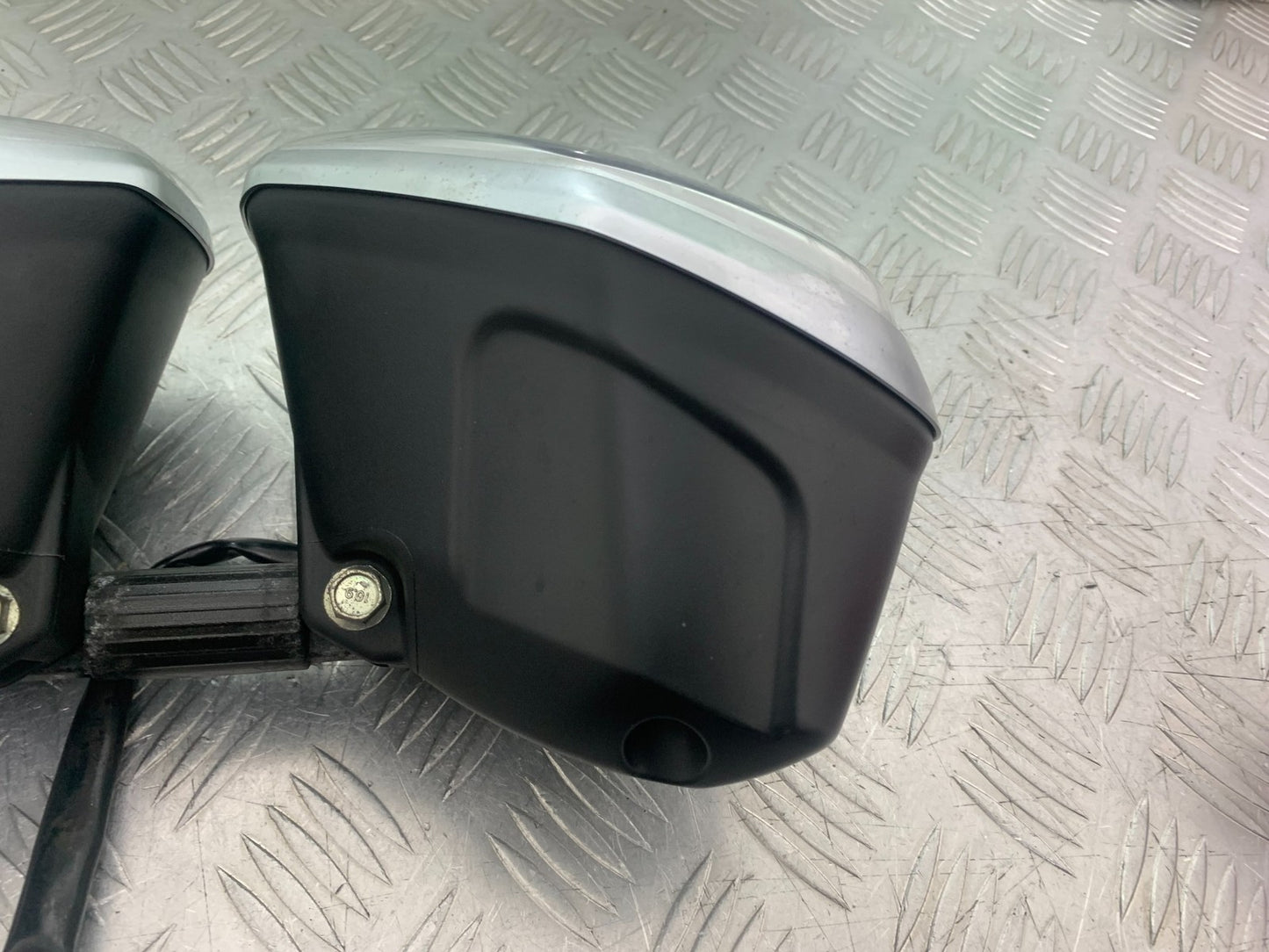 TRIUMPH 675 STREET TRIPLE RX HEADLIGHT   2015- 2017 (CMB1299)