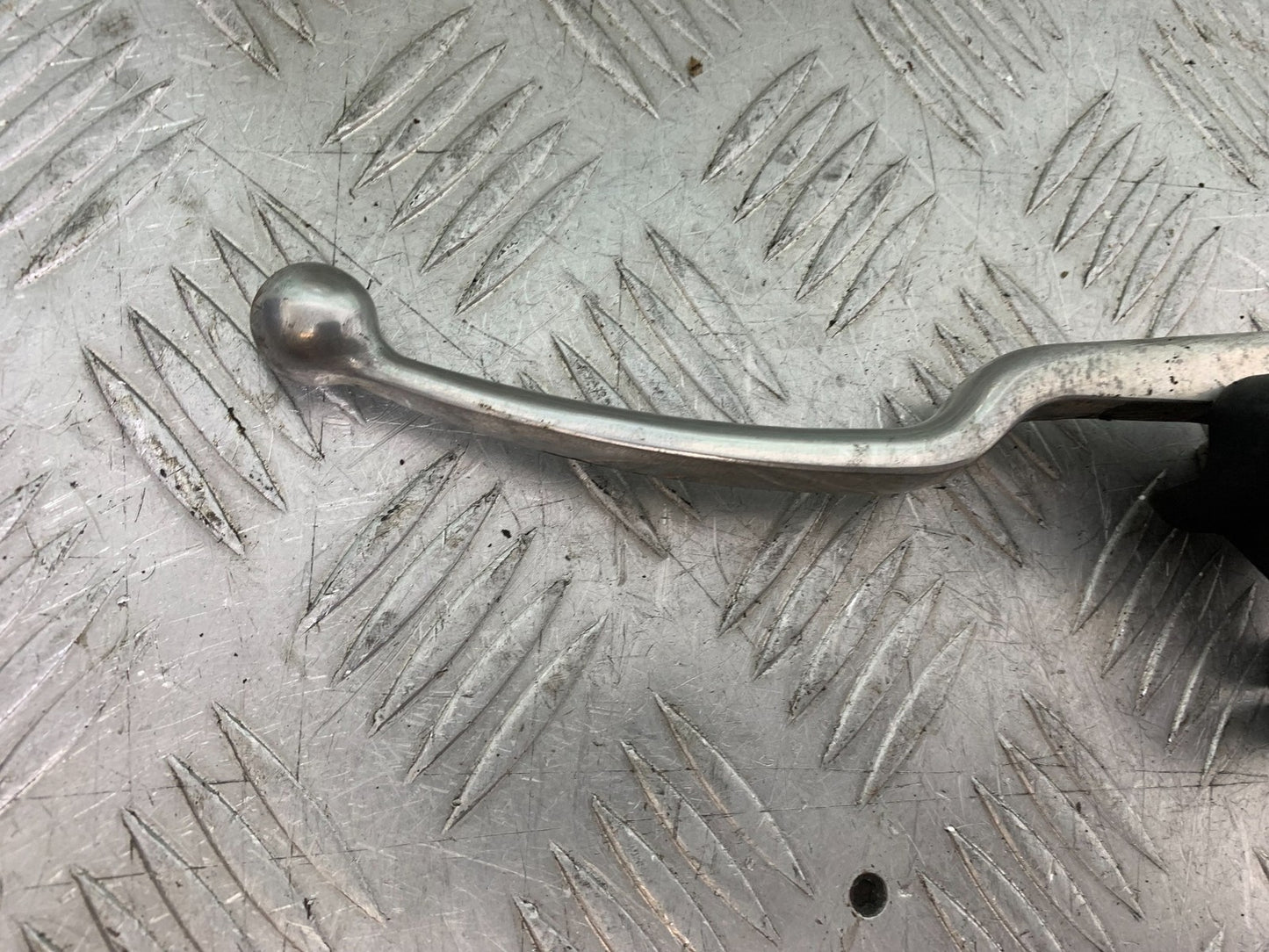 HONDA CBF600 CBF 600 CLUTCH LEVER AND BRACKET   YEAR 2004-07  (CMB1305)