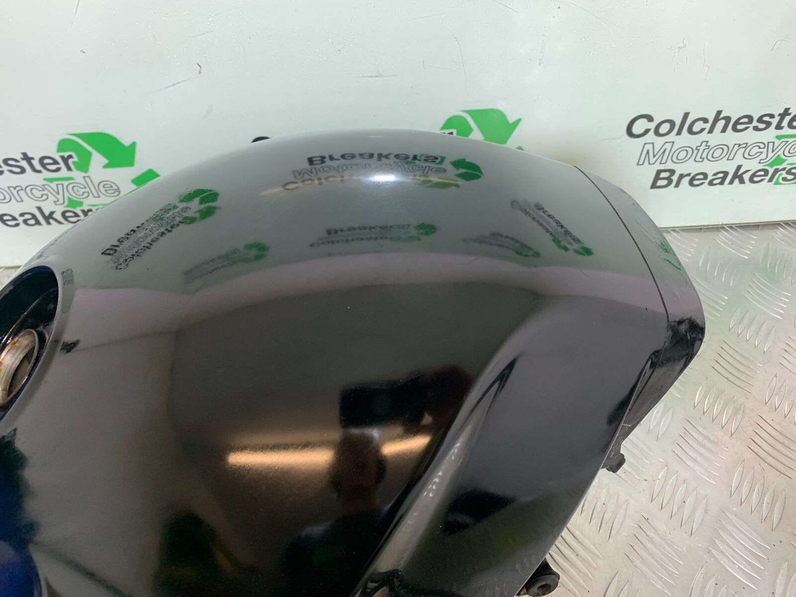YAMAHA FJR1300 FJR 1300 PETROL TANK  YEAR 2001-05 (CMB1005)