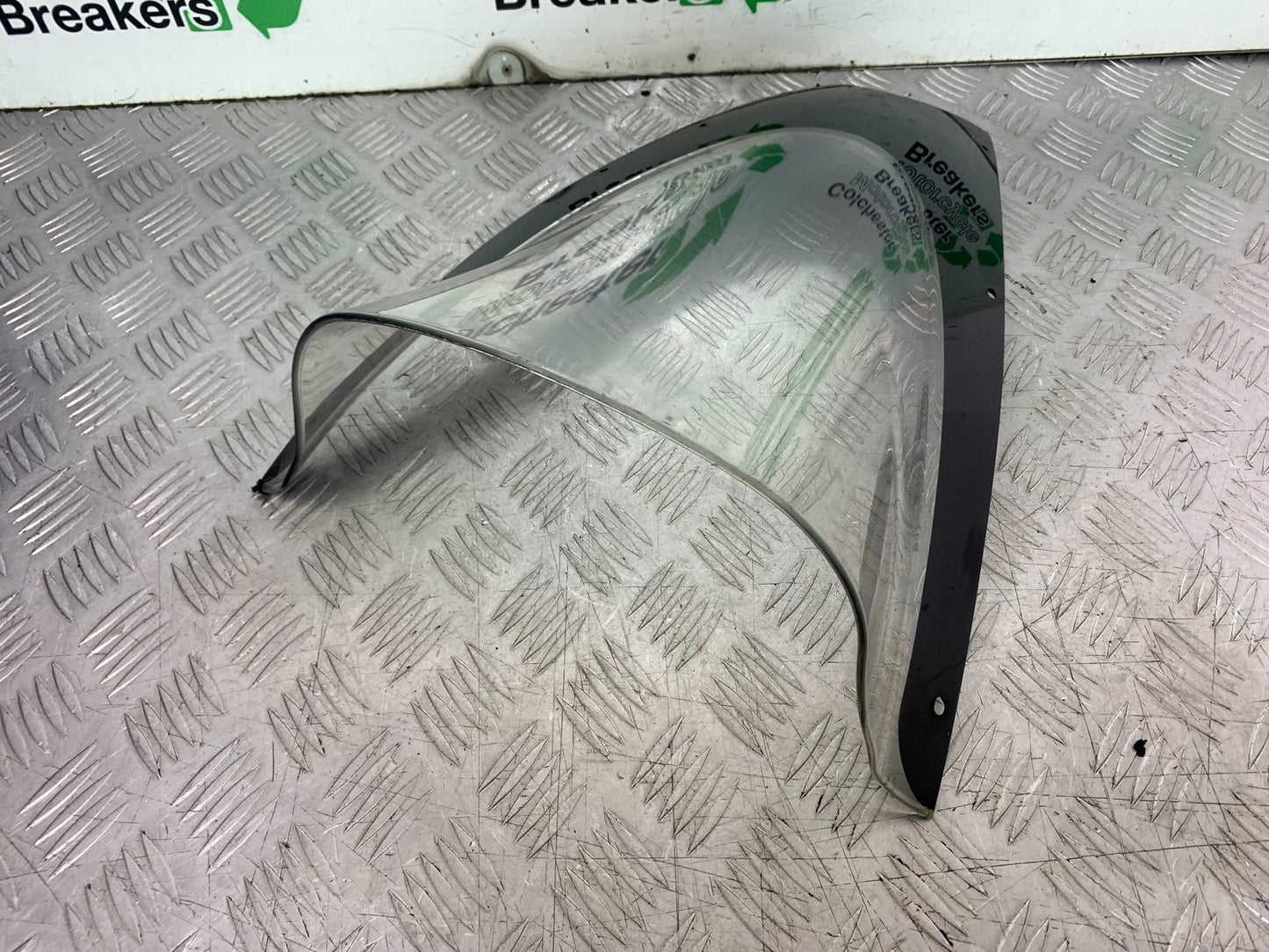 TRIUMPH 1050 SPRINT GT SCREEN  YEAR 2010-2016 (CMB1250)