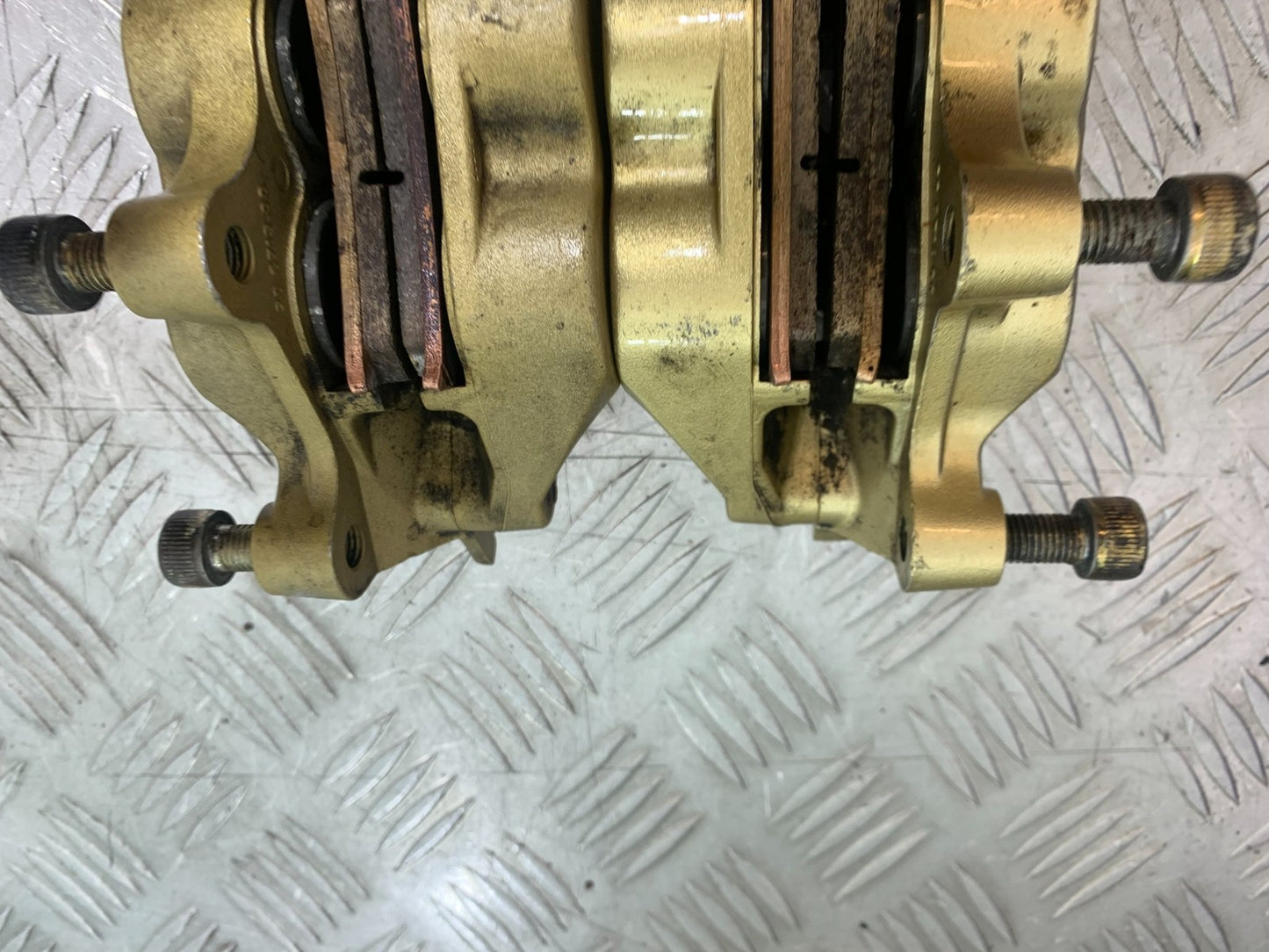 DUCATI 996 SPS 748 916 998 FRONT BRAKE CALIPERS   1999-2000 (CMB1209)