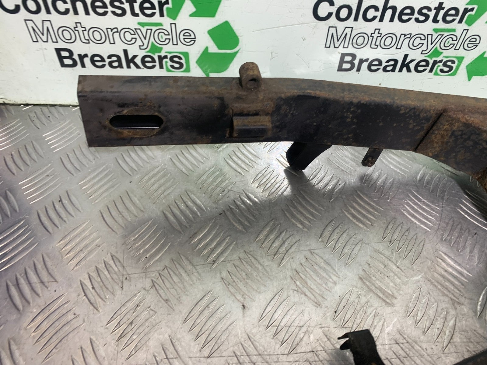KAWASAKI Z750 Z 750 SWINGARM YEAR 2004-2006  (CMB1234)