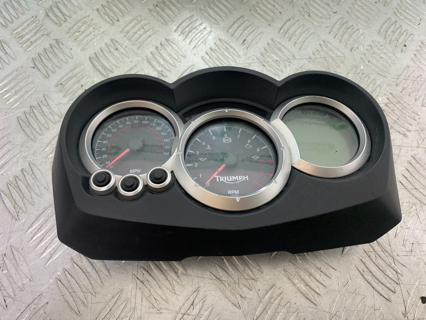 TRIUMPH 1050 SPRINT GT CLOCKS SPEEDO DASH YEAR 2010-2016 (CMB1250)