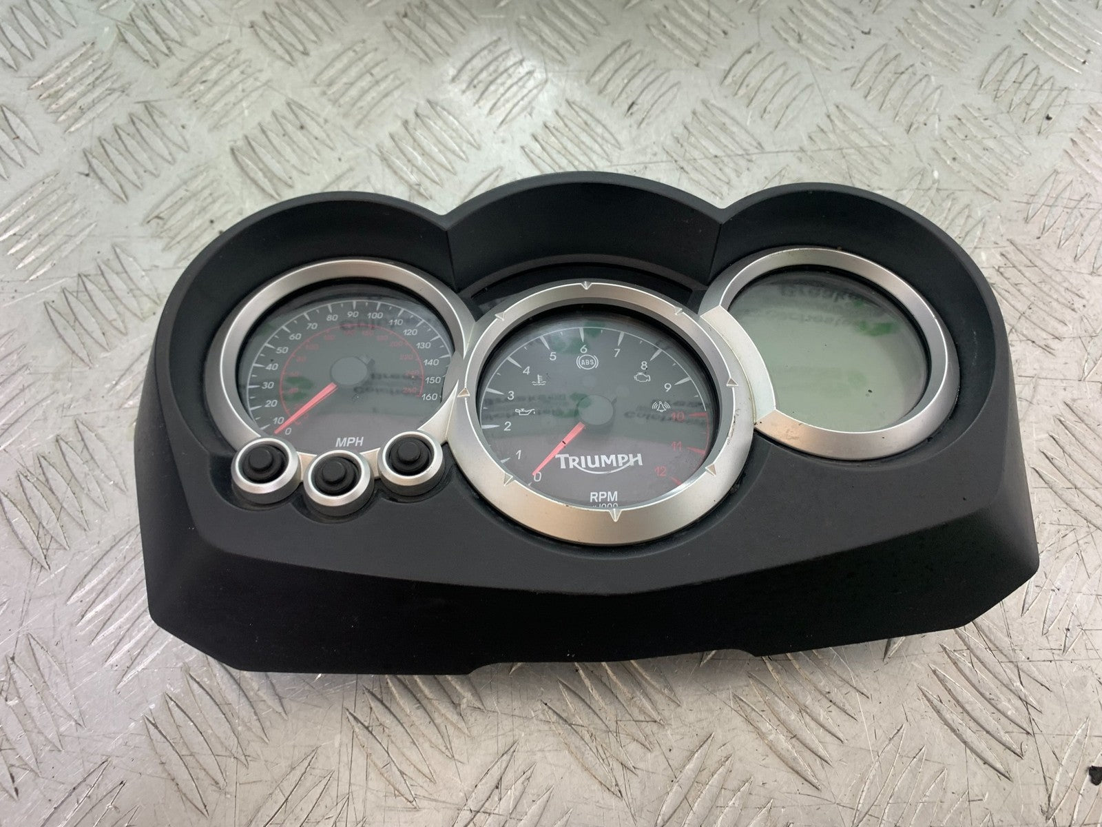 TRIUMPH 1050 SPRINT GT CLOCKS SPEEDO DASH YEAR 2010-2016 (CMB1250)