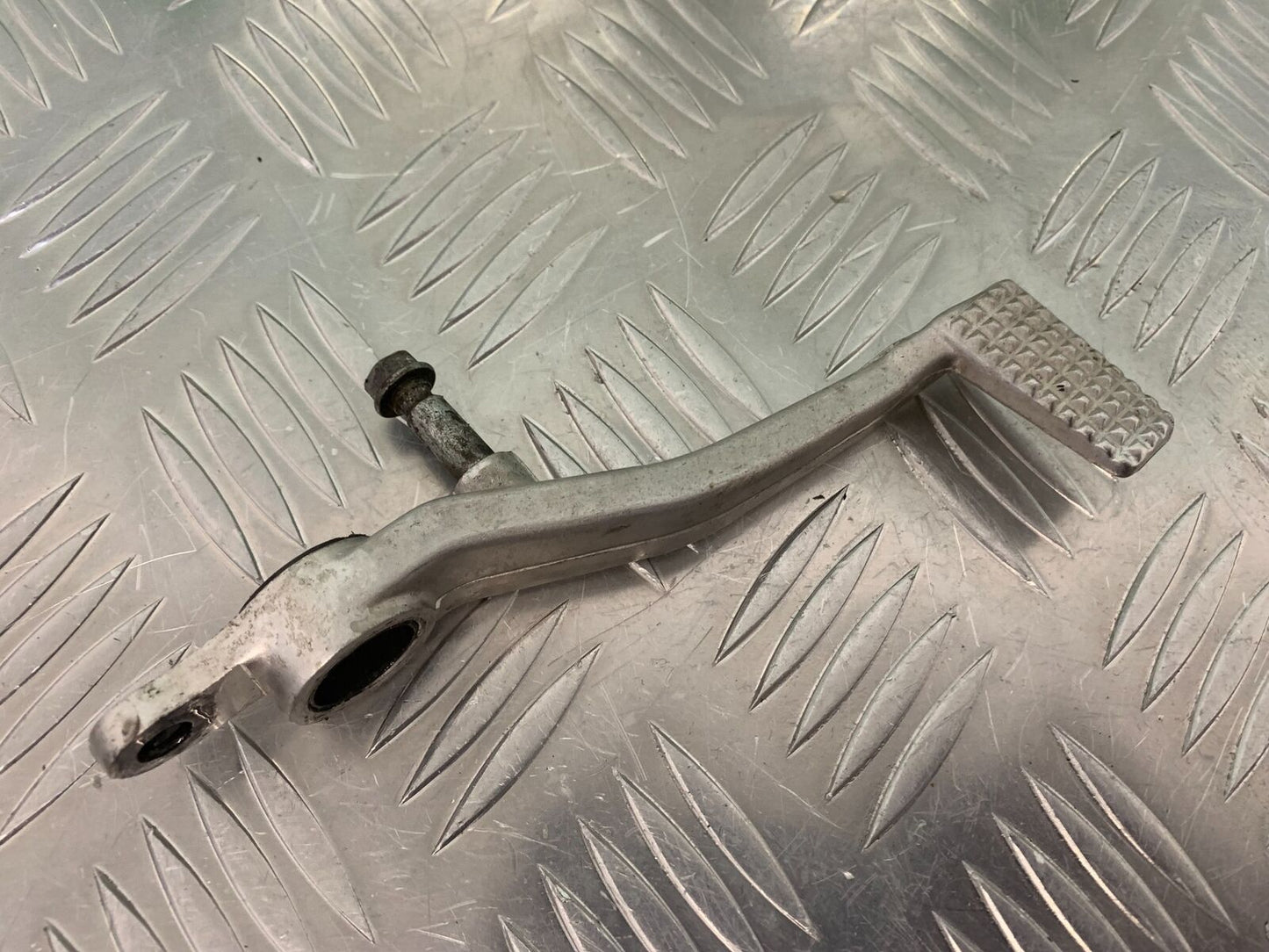 KAWASAKI ZX9R ZX9 C REAR BRAKE PEDAL   YEAR 1998-99 (STOCK 957)