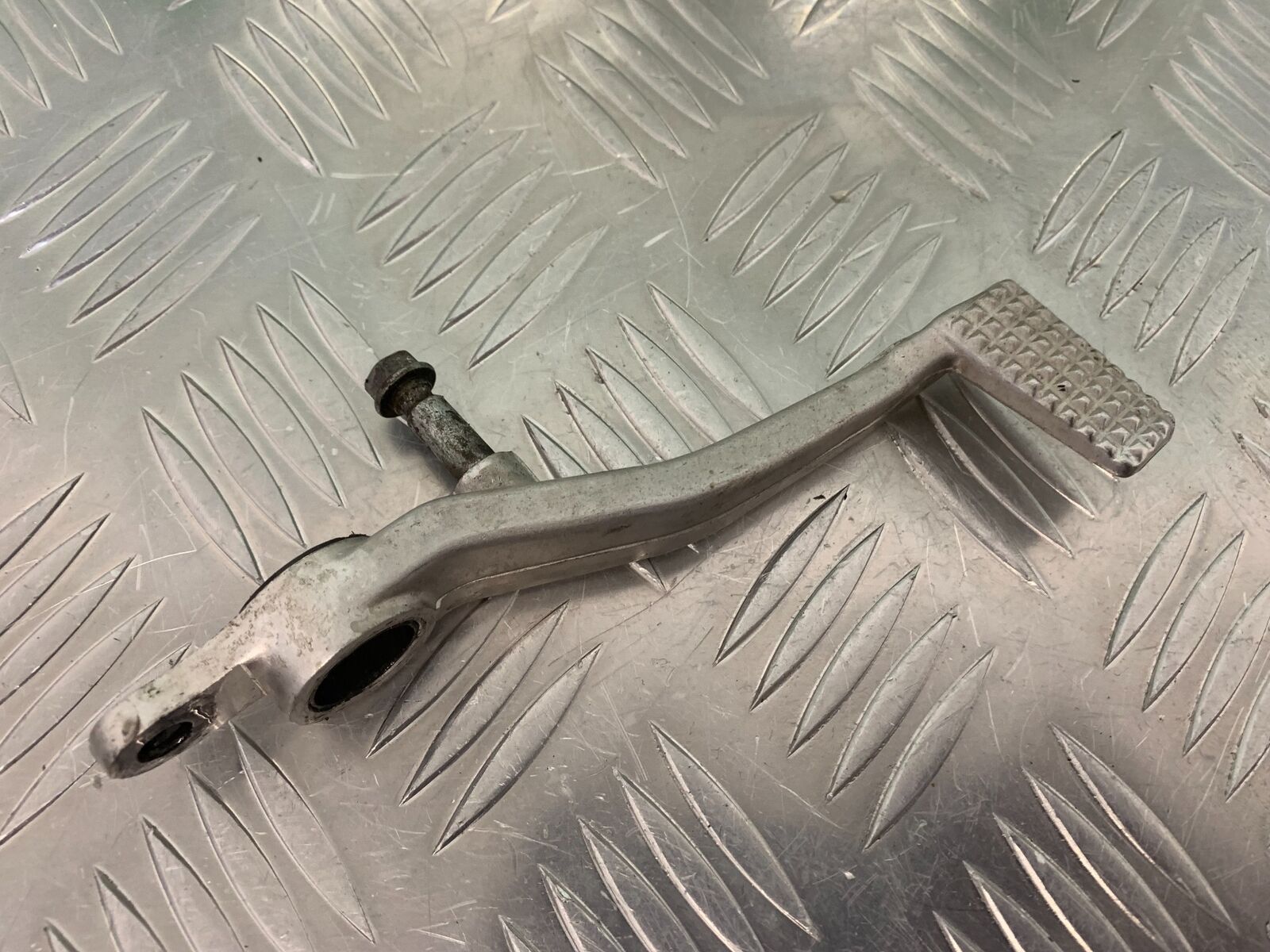 KAWASAKI ZX9R ZX9 C REAR BRAKE PEDAL   YEAR 1998-99 (STOCK 957)