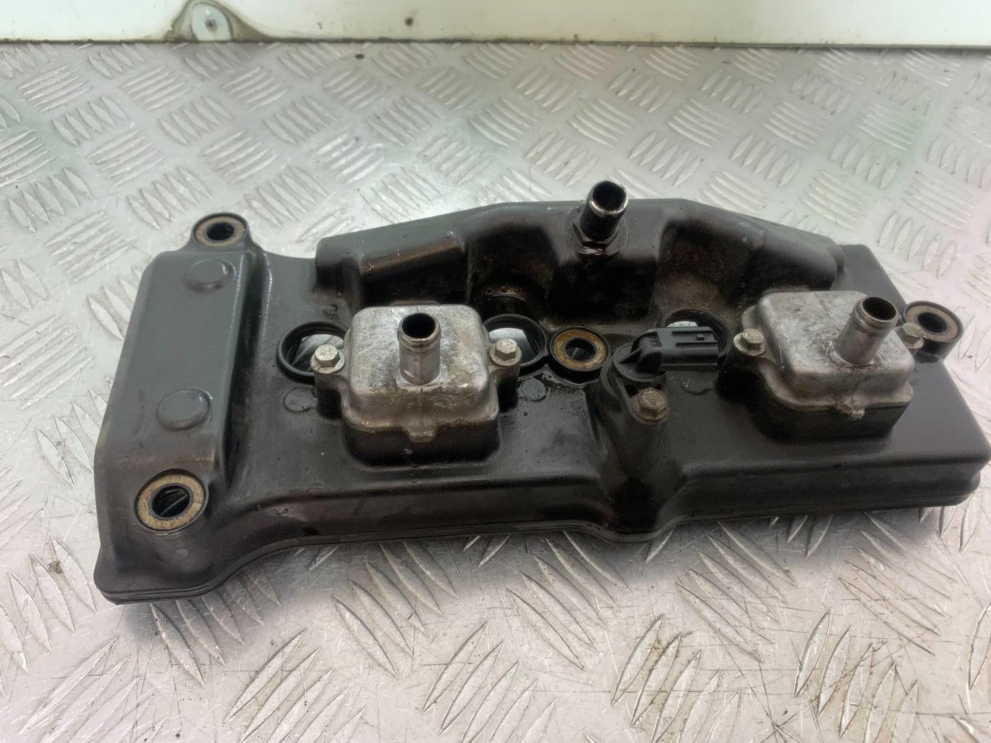 HONDA CBR1000 rr FIREBLADE ROCKER COVER  2008-2011 (CMB1253)