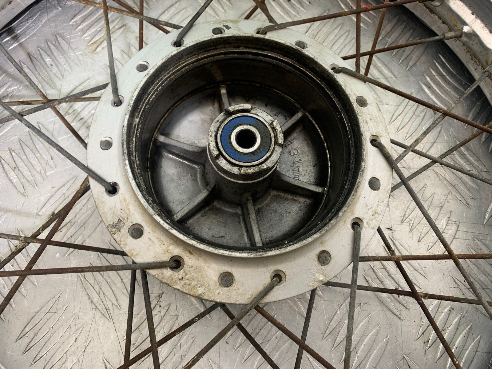 HONDA CG125 CG 125 FRONT WHEEL YEAR 1998-2000 (CMB1282)