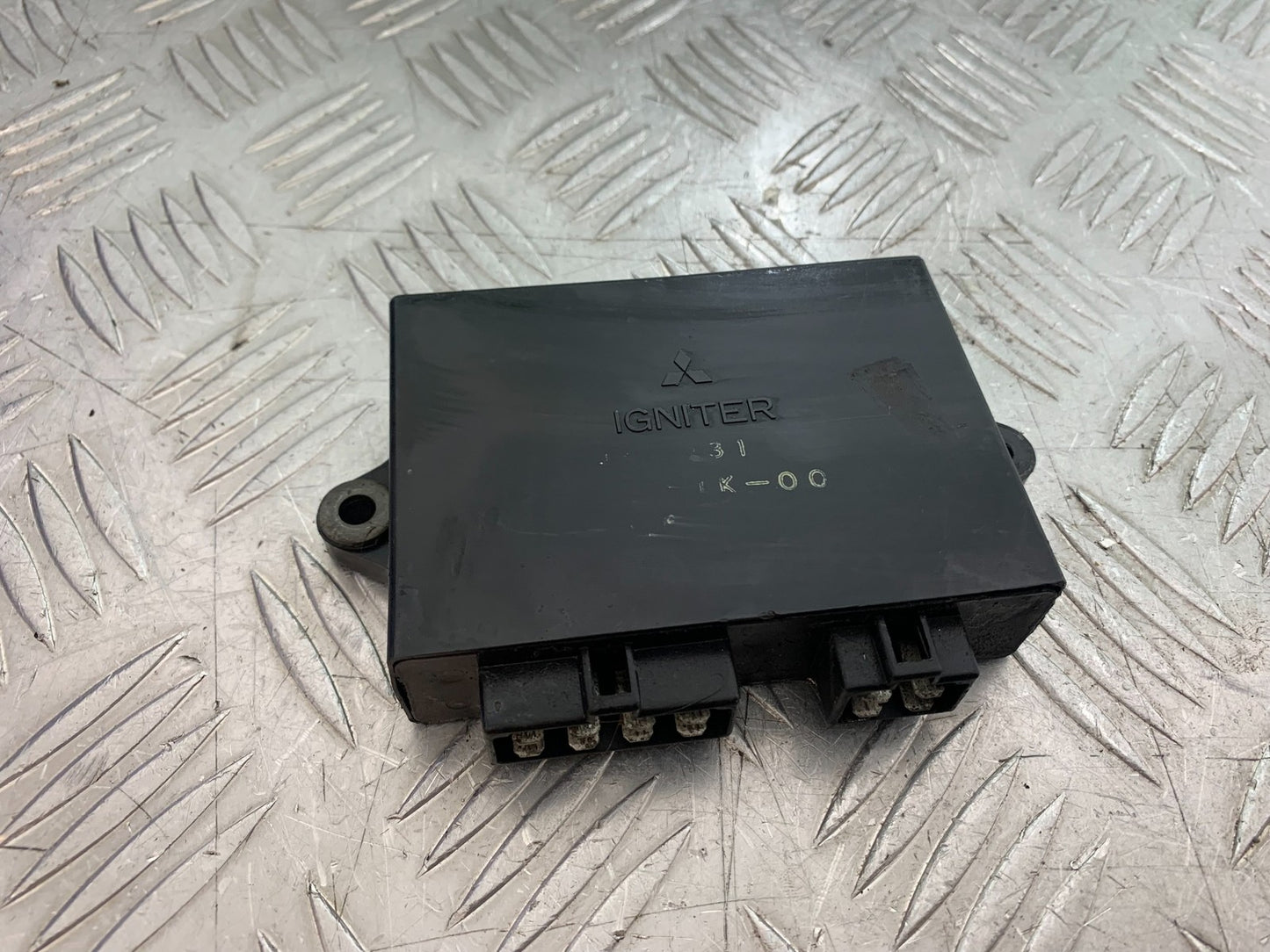 YAMAHA XV1100 XV 1100 VIRAGO CDI UNIT   1990-1999 (CMB1243)