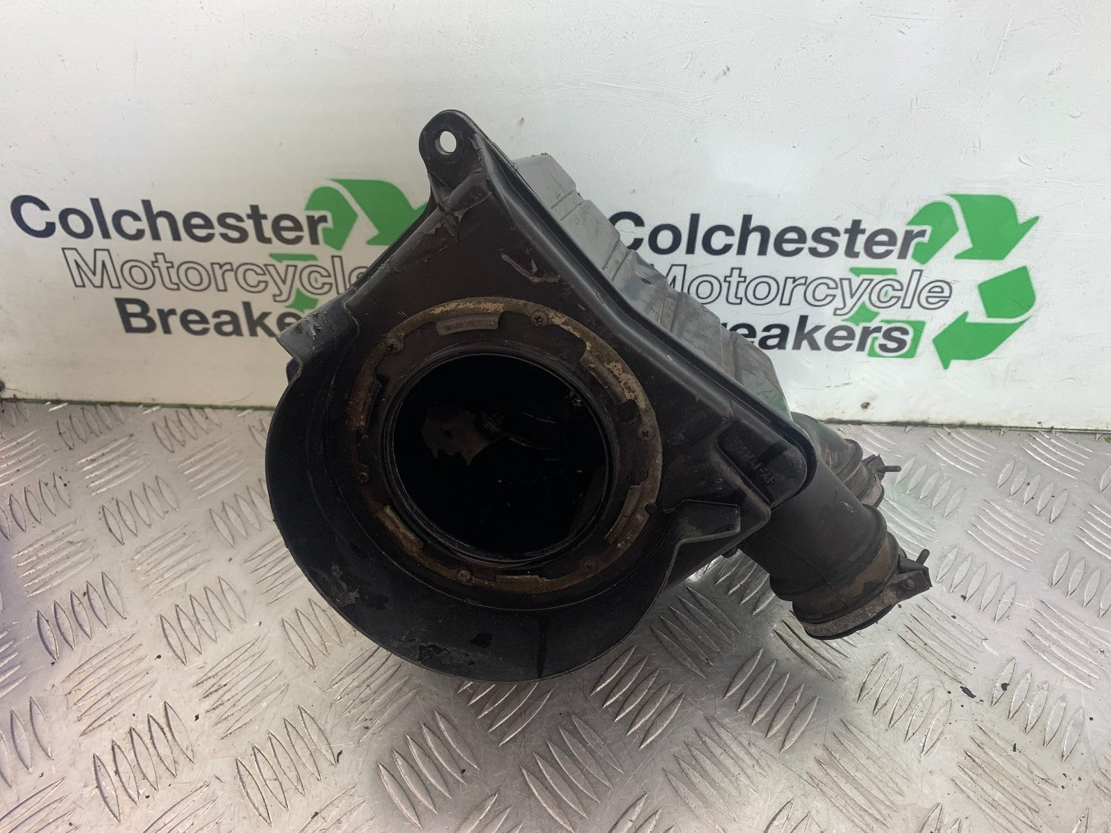 HONDA GL500 GL 500 SILVERWING AIRBOX  YEAR 1981-82  (CMB1168)