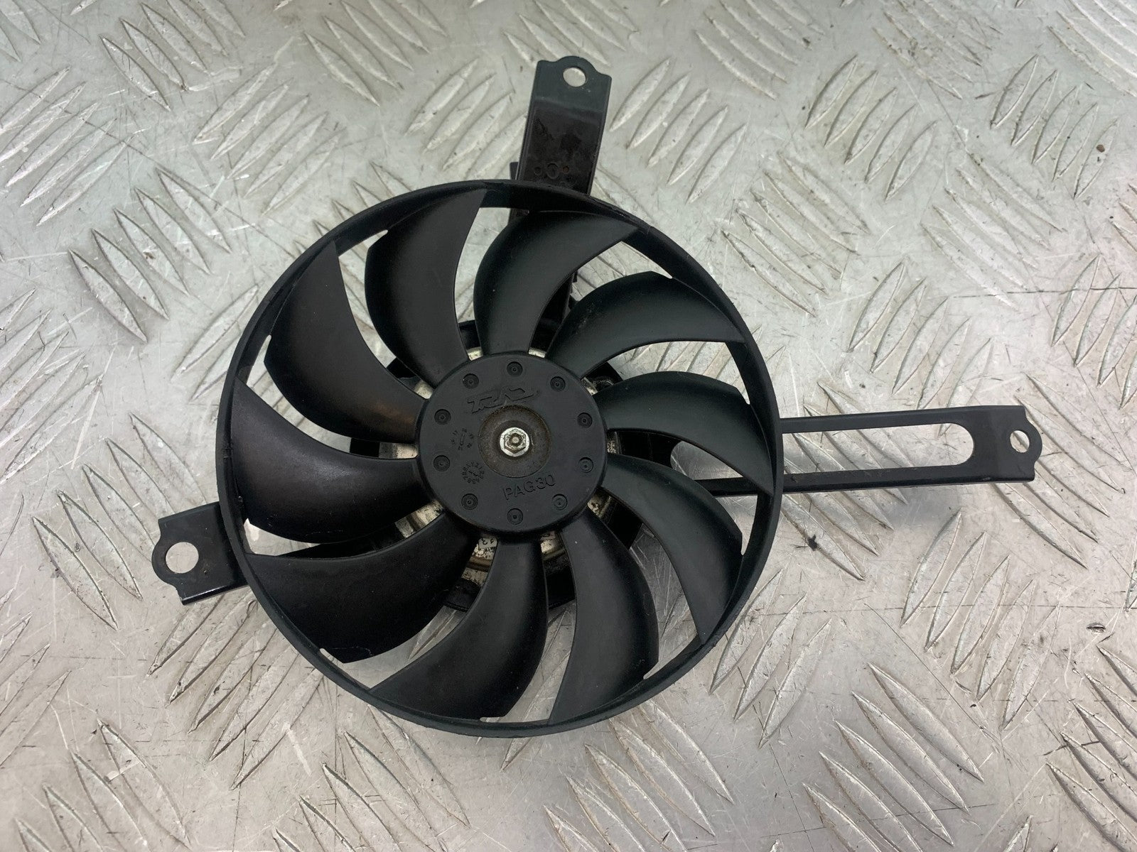 HONDA CBR1000 rr FIREBLADE RADIATOR FAN   YEAR 2012-2016 (CMB1198)