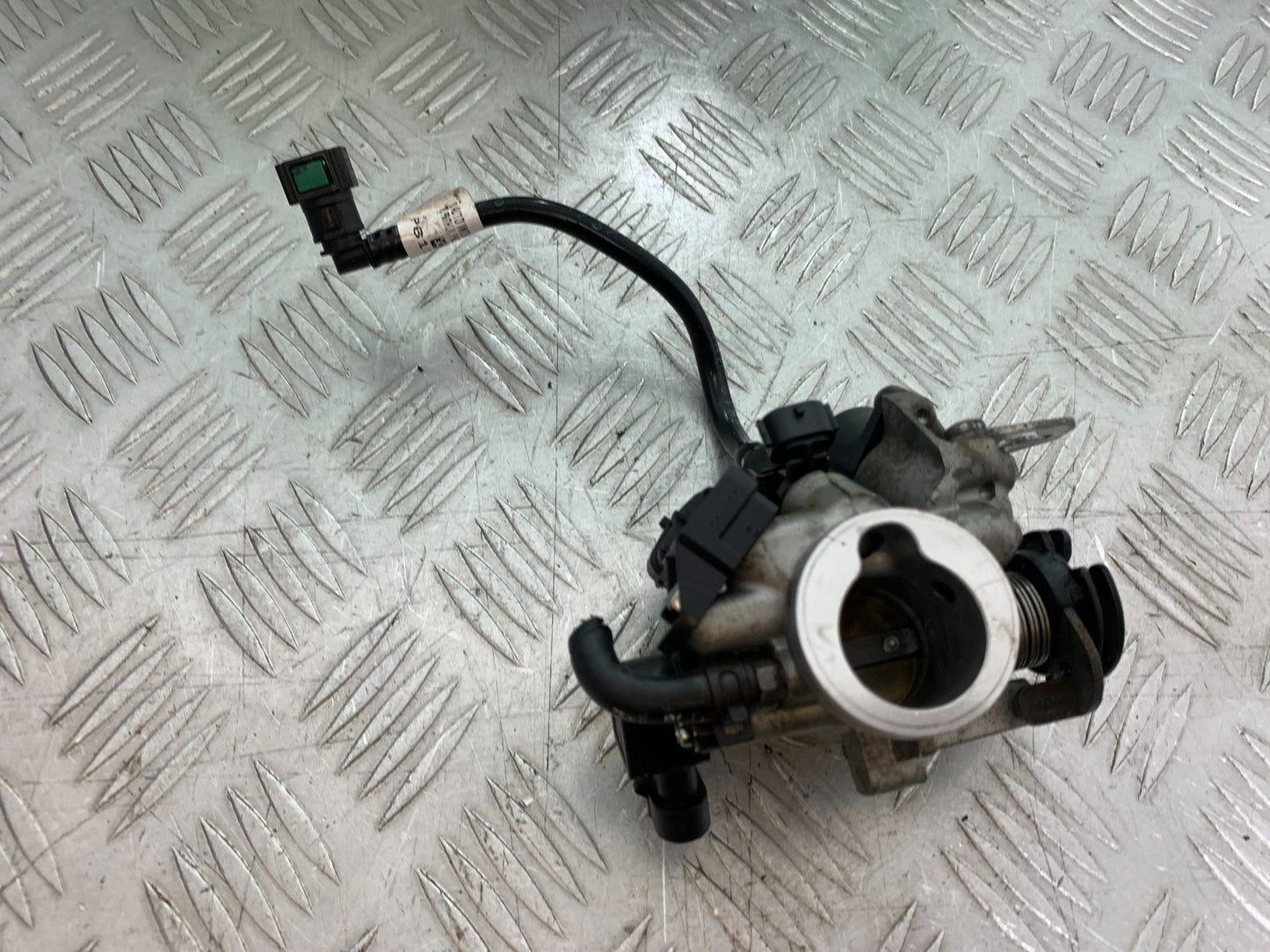 KTM DUKE 125 THROTTLE BODY  YEAR 2017-2022 (CMB1274)