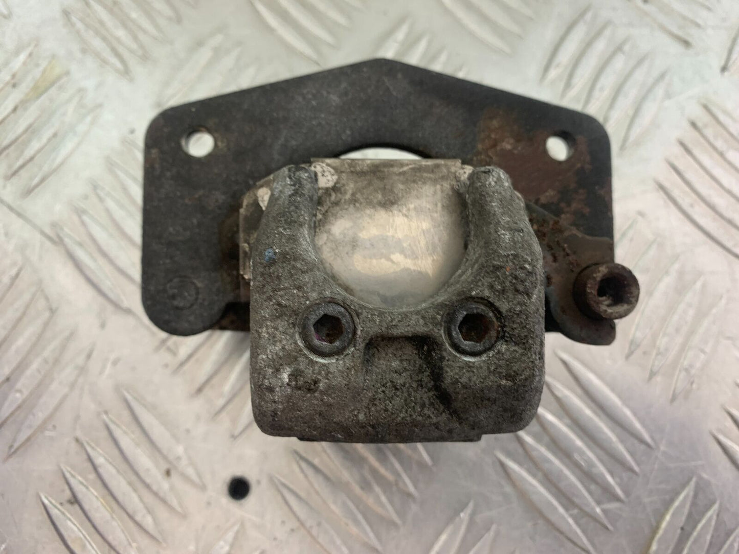 SUZUKI AN 200 UN 200 BURGMAN REAR CALIPER  YEAR 2007-09 (CMB1128)