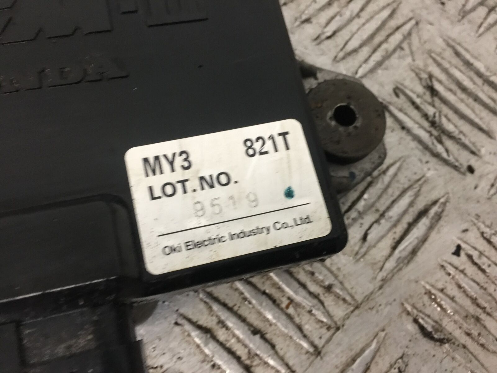 HONDA ST1100  PAN EUROPEAN ABS ECU COMPUTER CONTROLLE  YEAR 1996-2001(STOCK 786)