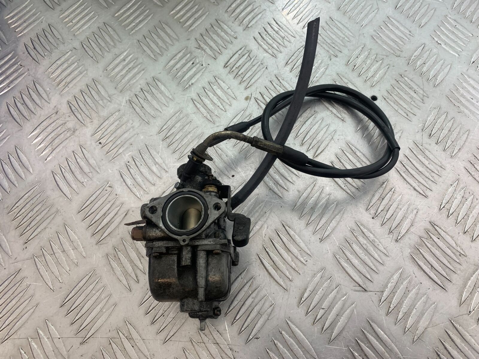 YAMAHA YBR125 YBR 125 CARB  YEAR 2005-2007 (CMB1109)