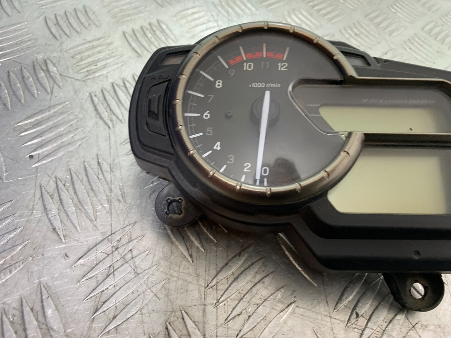 SUZUKI DL1000 V-STROM CLOCKS SPEEDO DASH   YEAR 2014-2019 (CMB1325)