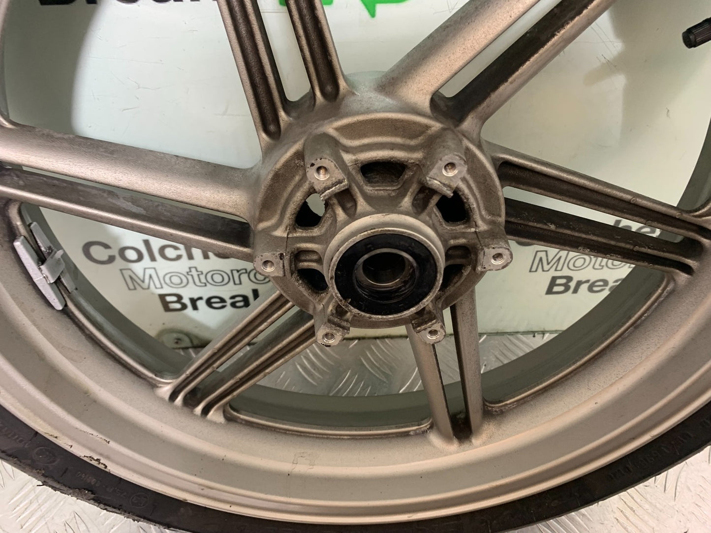 HONDA CBF600 CBF 600 FRONT WHEEL YEAR 2004 -07 (CMB1247)