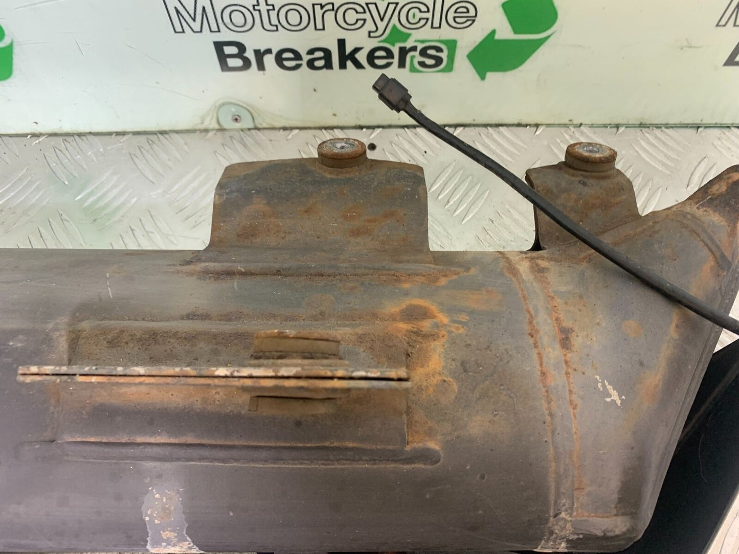 SUZUKI AN400 AN 400 BURGMAN SILENCER  YEAR 2017-2024 (CMB1118 )