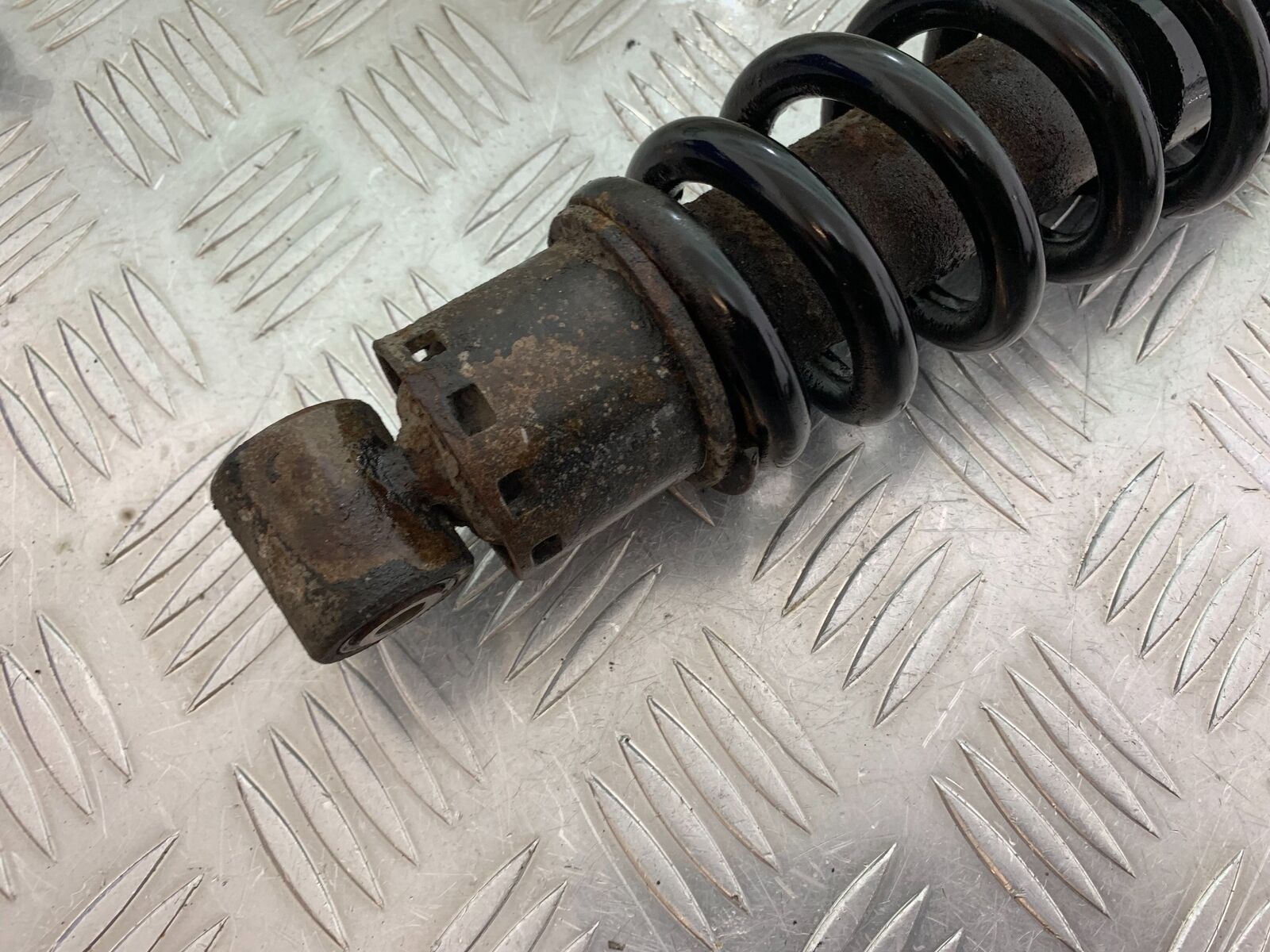 HONDA CBR500R CBR 500 R REAR SHOCK  YEAR 2012-16 (CMB1048)