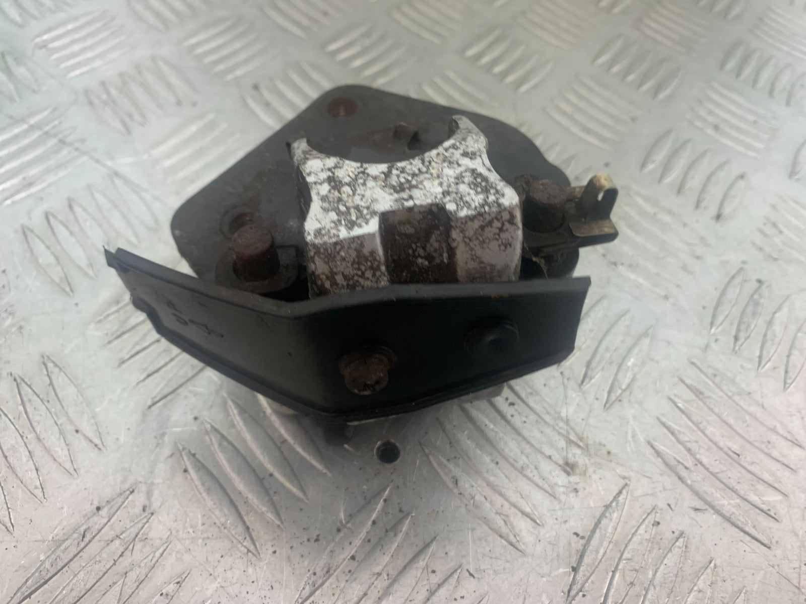 PIONEER XF250 FRONT BRAKE CALIPER  YEAR 2009 (CMB1143)