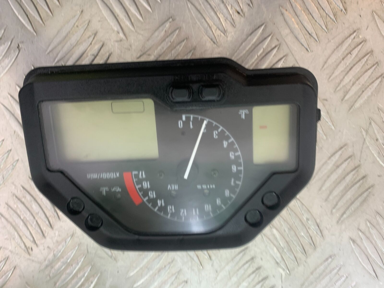HONDA CBR600 CBR 600 RR CLOCKS SPEEDO DASH YEAR 2003-2004 CMB1086)