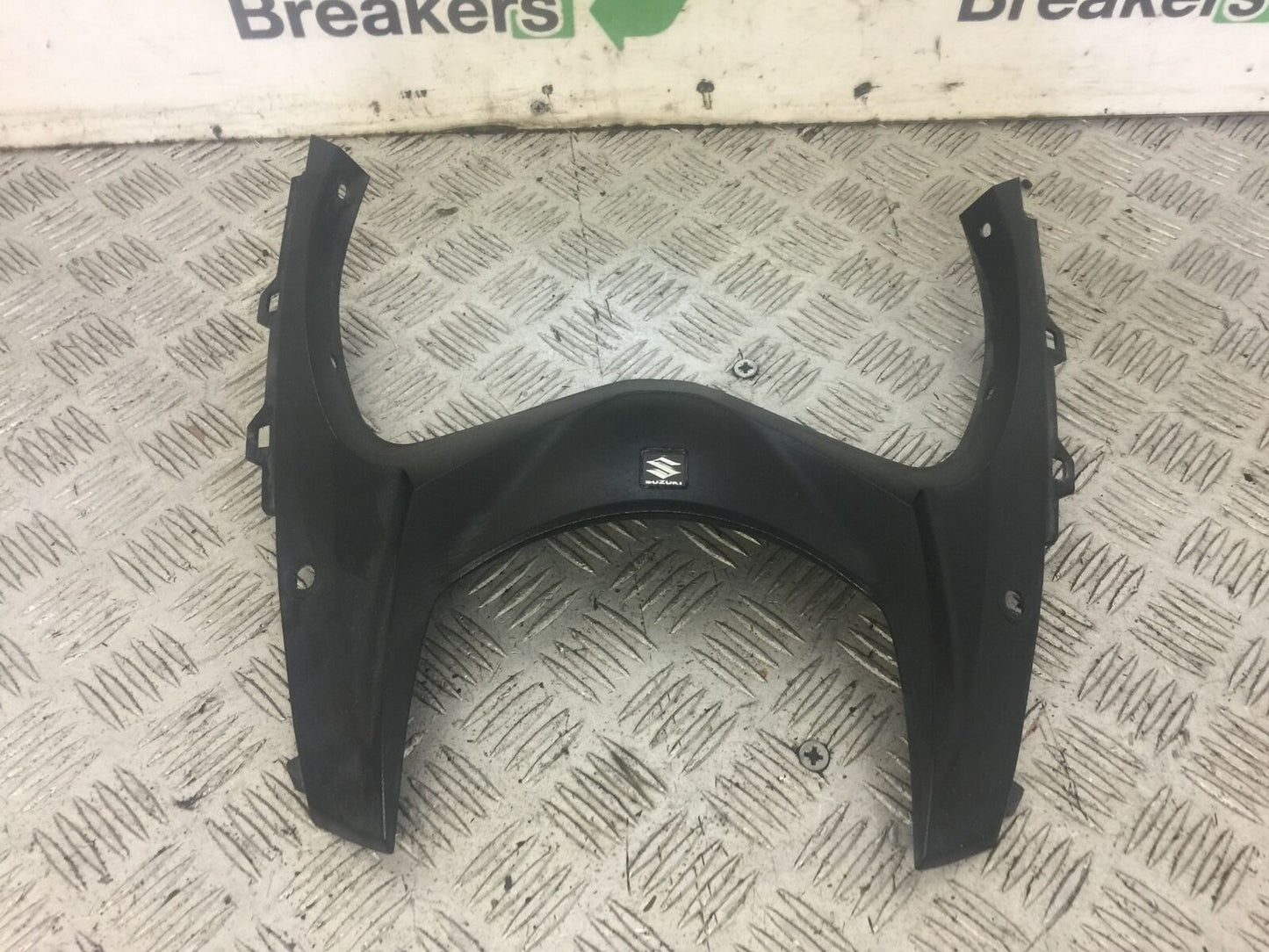 SUZUKI DL 650 V-STROM HEADLIGHT SURROUND  YEAR 2017 (STOCK 638)