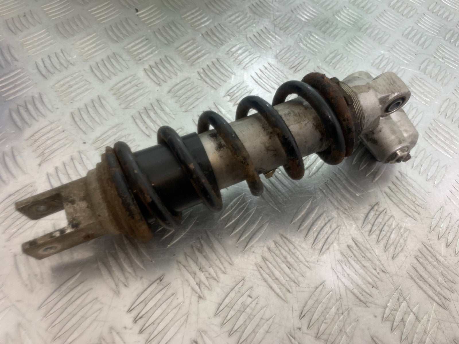 SUZUKI GSXR600 GSXR 600 K1 K2 K3 REAR SHOCK 1999-03 (CMB1284)