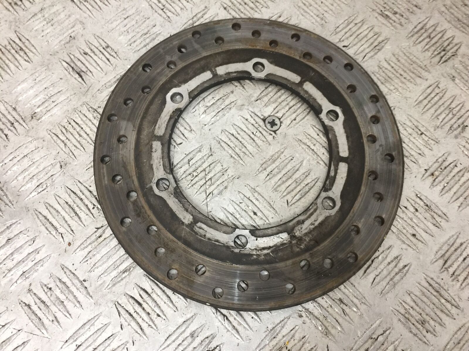 YAMAHA R6 5EB REAR DISC YEAR 1999-2002 (STOCK 757)