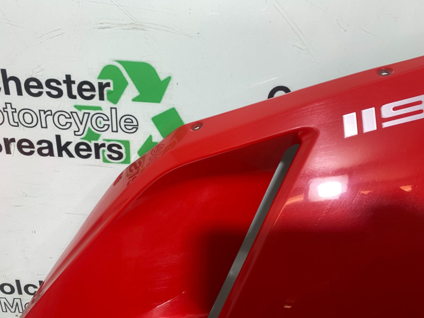 DUCATI 1198 S RIGHT FAIRING PANEL YEAR 2009-2011 (CMB1219)