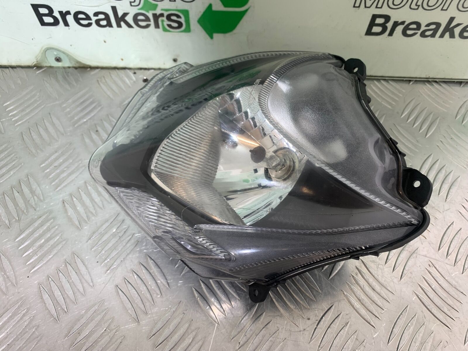 DUCATI STREETFIGHTER 848 HEADLIGHT YEAR 2011-2016 (CMB1050)