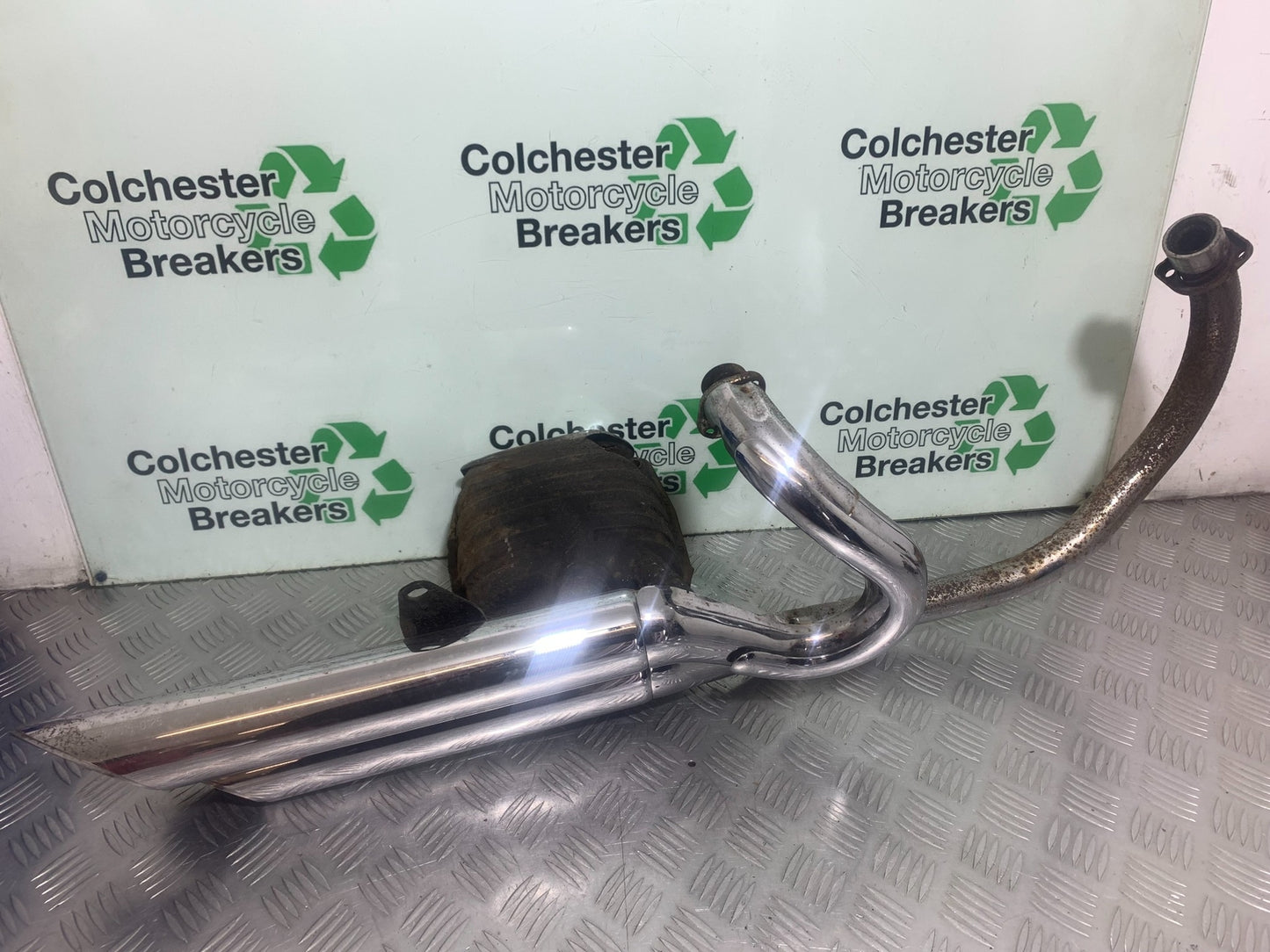 YAMAHA XV535 XV 535 VIRAGO EXHAUST  YEAR 1994-02 (CMB1139)