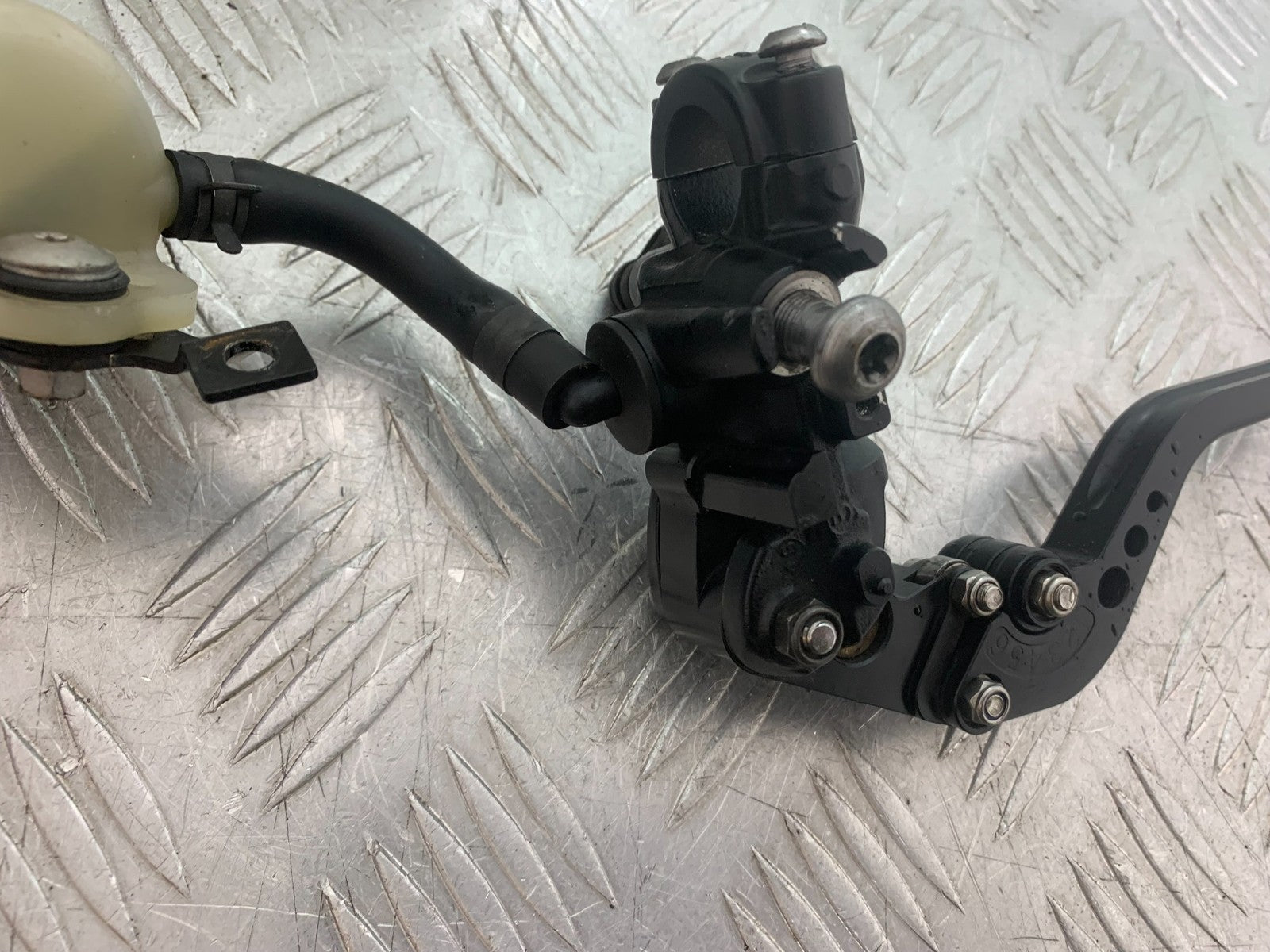 BMW S1000 RR FRONT MASTER CYLINDER YEAR 2015-2018 (CMB1246)