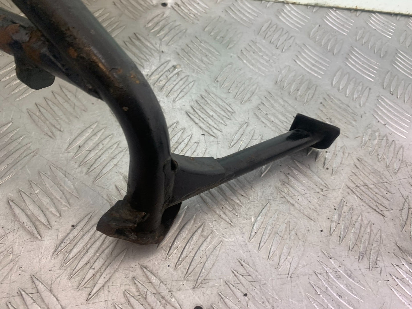 SUZUKI GSX750 INAZUMA CENTER STAND  YEAR 1998-2003 (CMB1308)