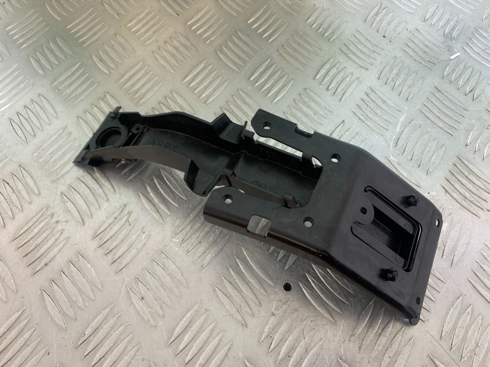YAMAHA XSR900 XSR 900 REAR MUDGUARD INNER COVER  YEAR 2021-2022 (CMB1073)