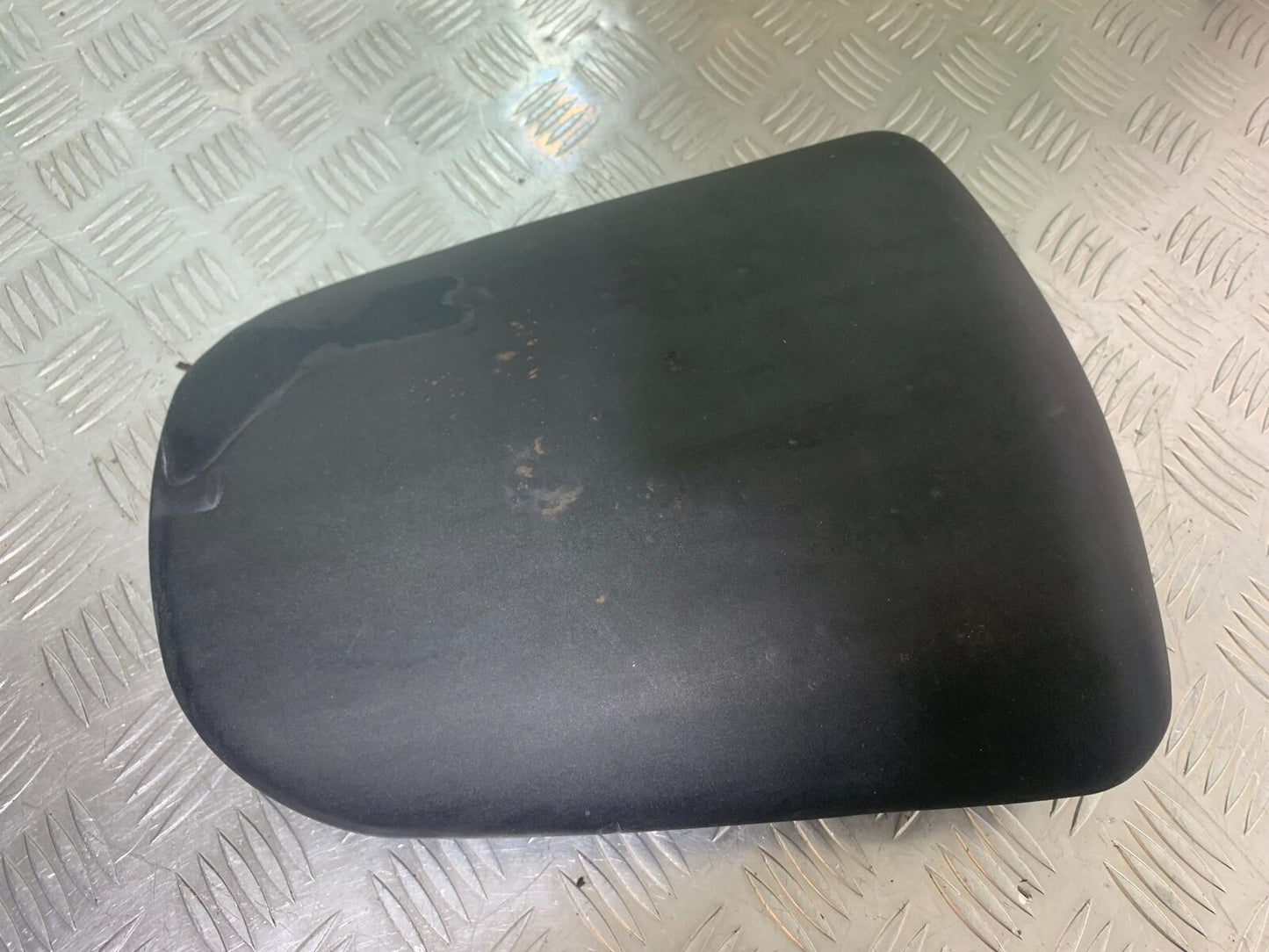 KAWASAKI ZX6R ZX6 J REAR SEAT YEAR 2000 (CMB1129)